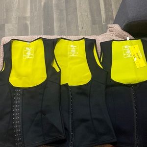 Hot Shapers waist trainer kit.